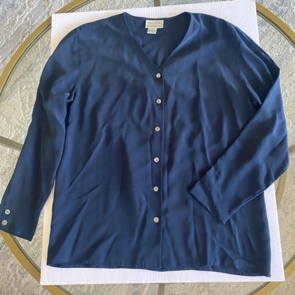 Preview Collection silk navy v-neck button up blouse, Sz. S